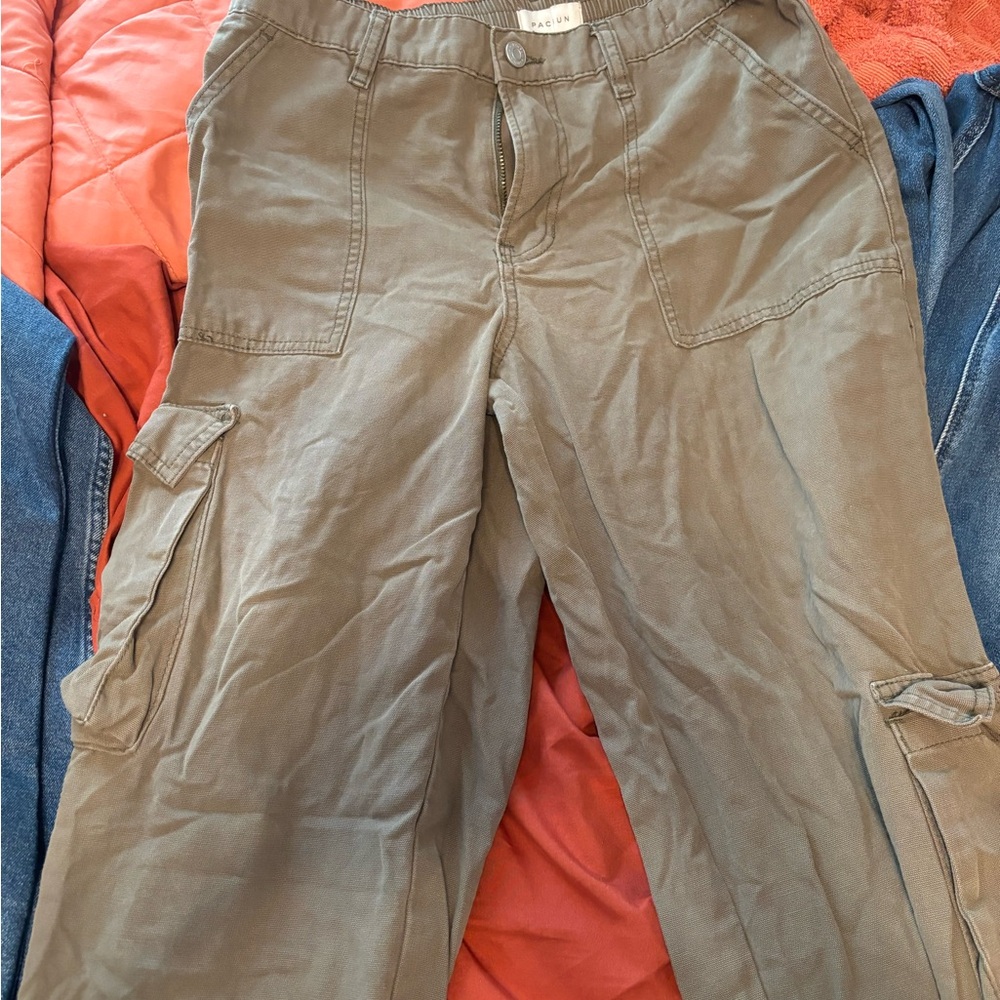 Pacsun Women’s Olive Cargo Pants